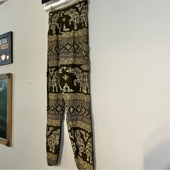 The Elephant Pant Bohemian Jogger Print Pants Green Gold Cream Size Medium - Picture 6 of 8
